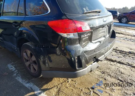 2010 Subaru Outback 3.6R Limited z USA, uszkodzony, nr VIN 4S4BRDKC0A2348556